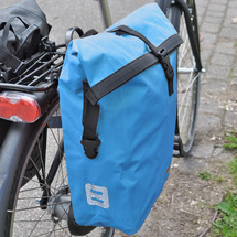 Travelite Basics Blå Cykelväska i vattentätt material - 20 L
