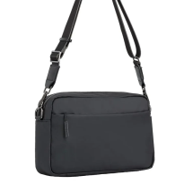 Snowball svart vattenavvisande crossbody / axelvska 3,2 L